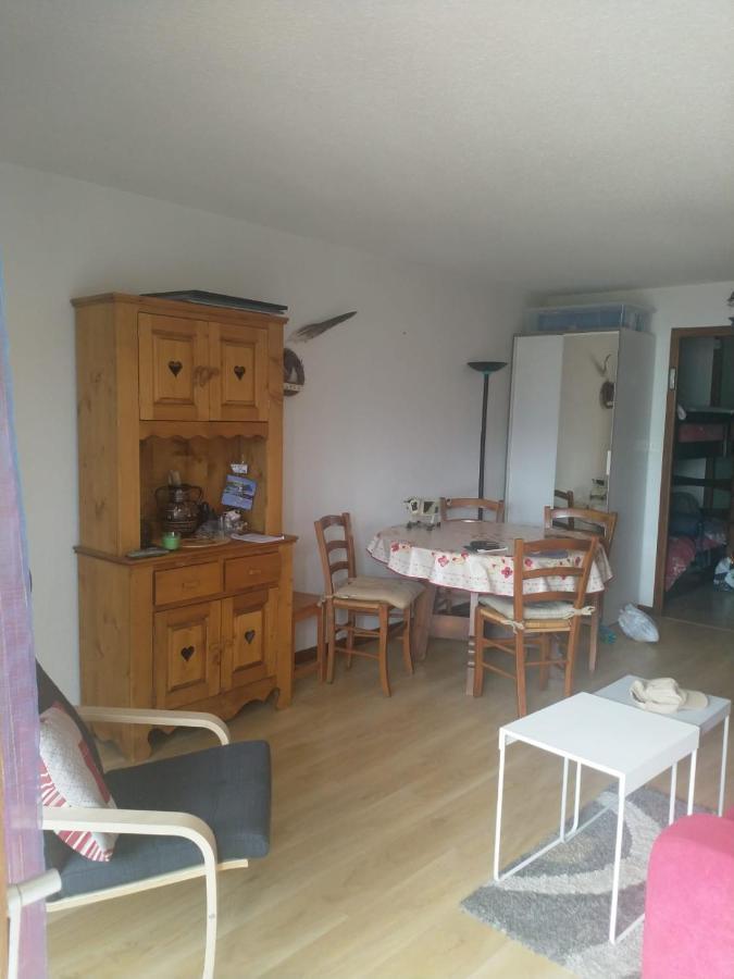 Residence Pierre Aigue Saint-Sorlin-dʼArves Екстериор снимка